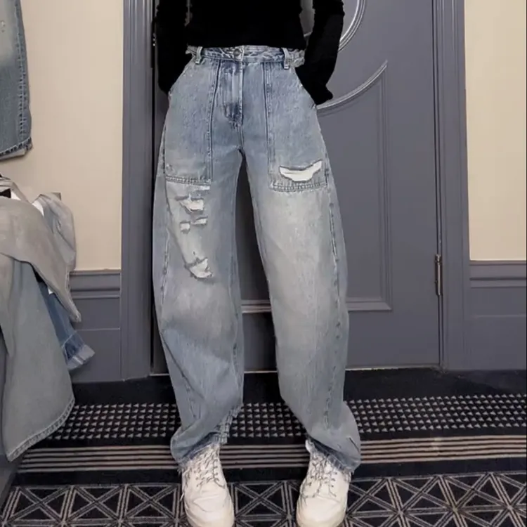 春季高腰显瘦大码阔腿裤春季百搭新款别致破洞直筒牛仔裤