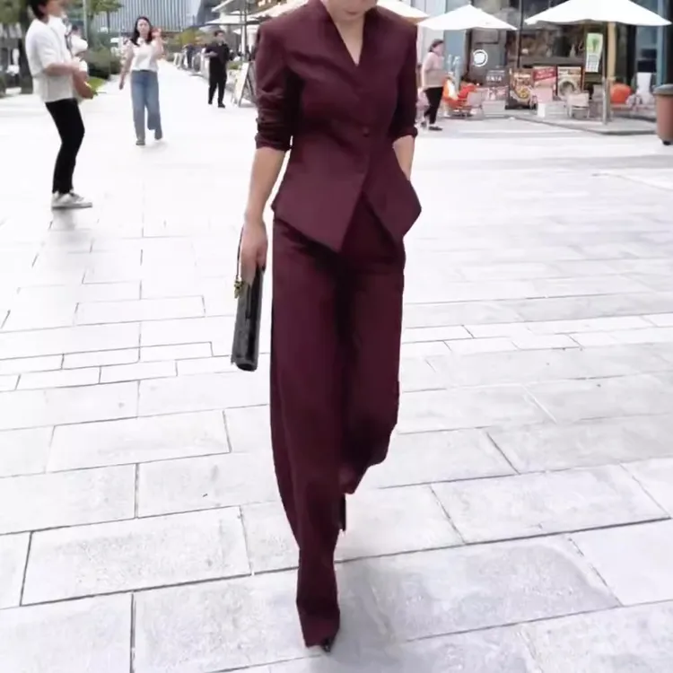 大爱美依缘2025新款V领修身西服外套高腰长裤干练套装职业女显瘦