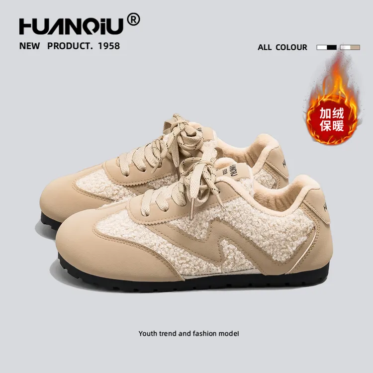 环球奶乎乎加绒加厚百搭德训鞋女2025秋冬新款学生棉鞋M-HC299-1