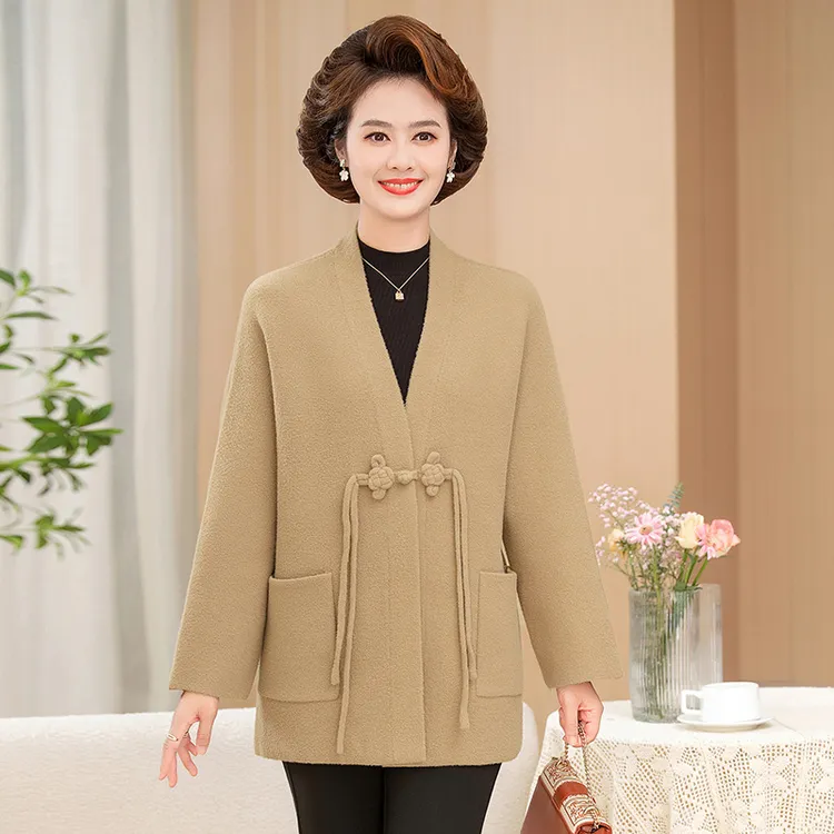 妈妈秋装洋气针织开衫中年女装中长款上衣中老年秋冬休闲大码外套