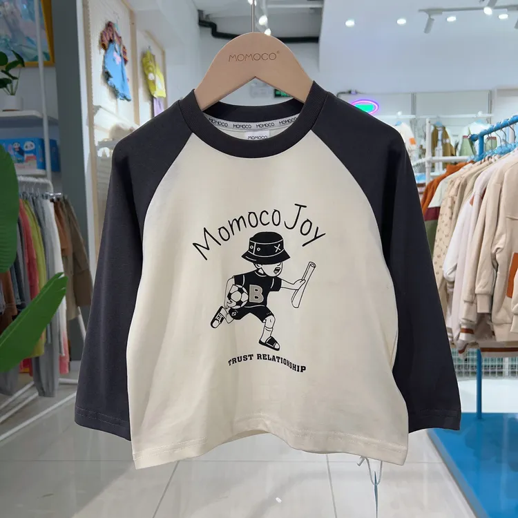 MOMOCO男童春秋欧若风潮流插肩袖印花T恤休闲卡通上衣77130235028