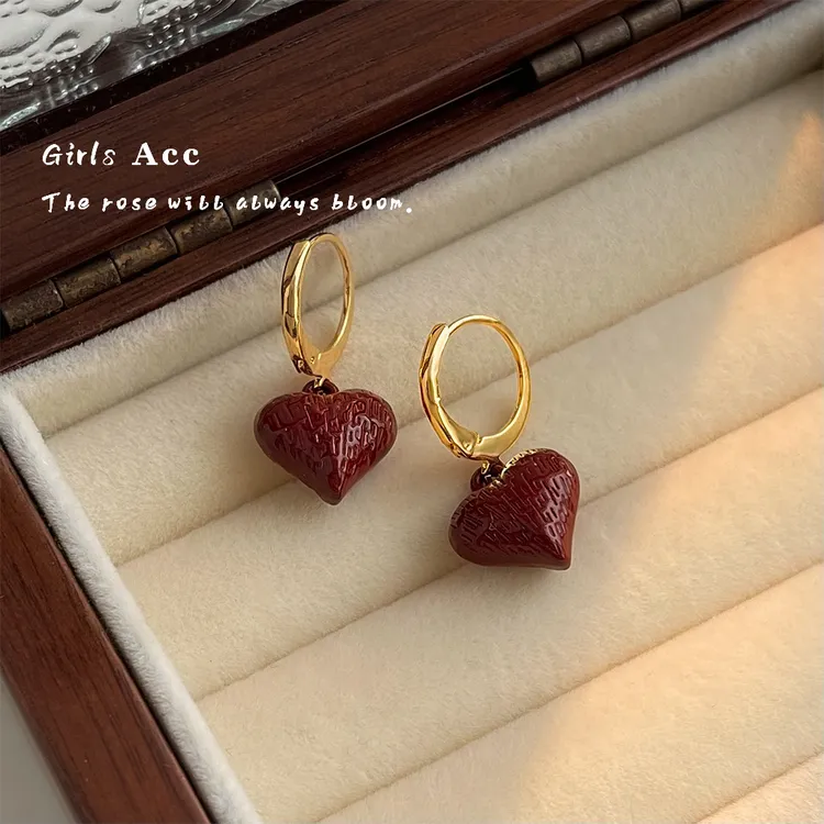 纯铜无非金属耳饰 安可拉红烤漆爱心耳环女复古港风简约桃心