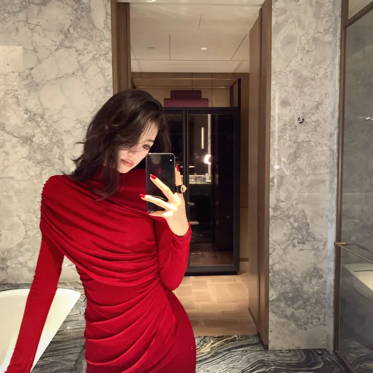 金南一静奢垂坠修身优雅收褶高腰连衣裙秋冬0101411285