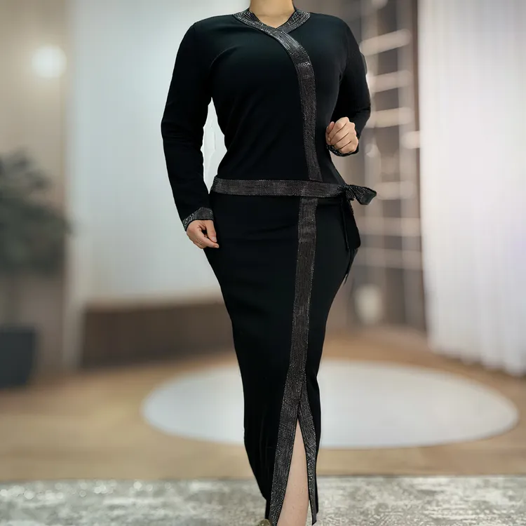 【2503＃】冬季穿搭两件整套高级感小众V领气质上衣+时尚开叉半身裙