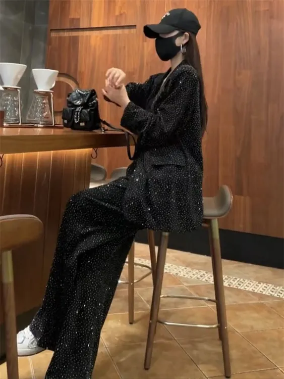 2025年秋季网红新款职业西装套装女气质重工烫钻显瘦外套+阔腿裤