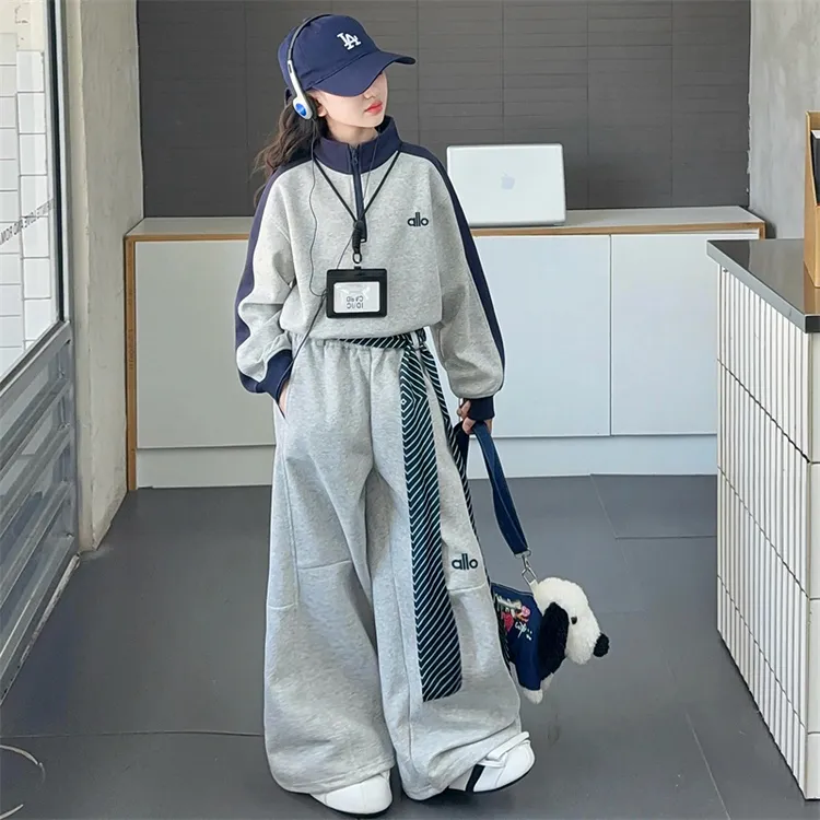 女童超好看套装秋款2025新款街舞潮酷时髦卫衣阔腿裤两件套秋装潮