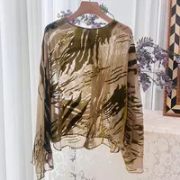 95CS3972复古气质植绒烧花衬衫女秋季新款高级感轻奢别致小衫上衣