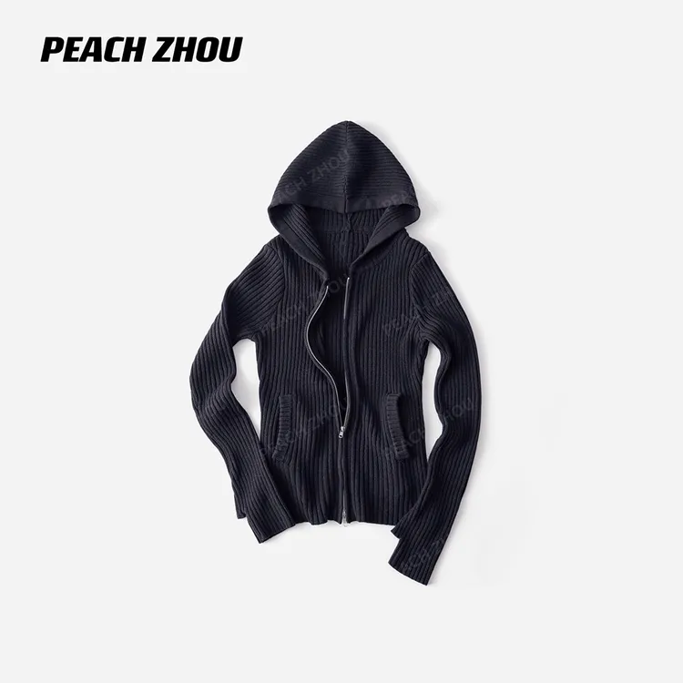 『PEACHZHOU』针织坑条三角标修身利落休闲连帽拉链毛衣开衫外套女