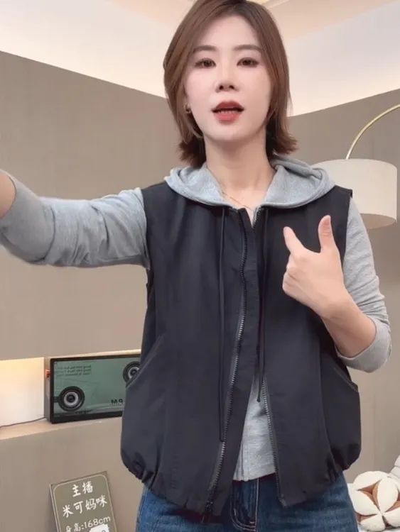 无袖马甲女2025秋季新款韩版系带设计感宽松显瘦百搭洋气坎肩背心