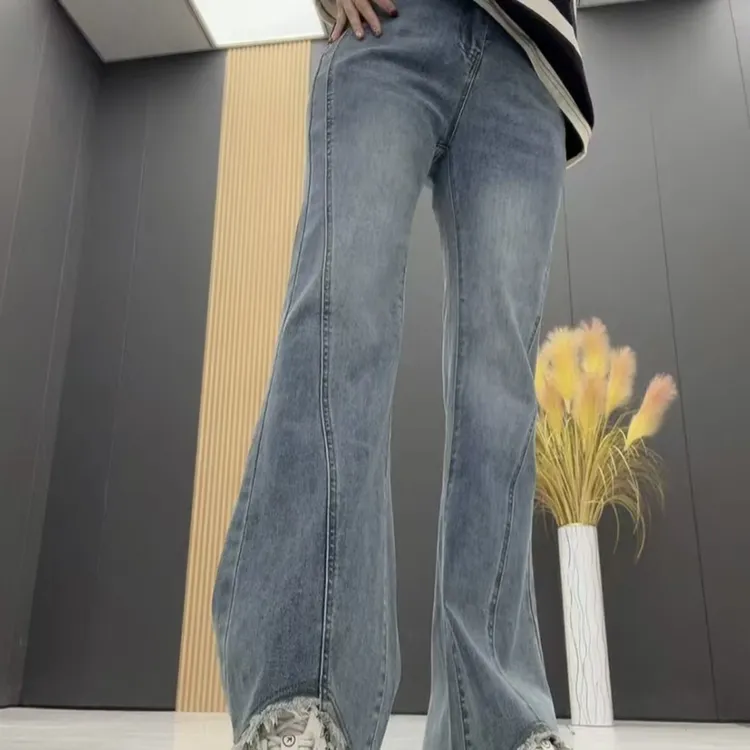 2025时尚大码洋气百搭显瘦tj新款毛边牛仔微喇裤