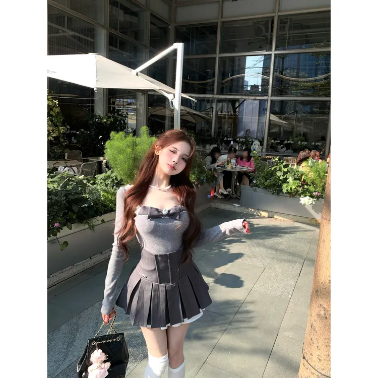 蕾丝花边拼接蝴蝶结u领T恤高腰收腹鱼骨半身裙女2025秋季新款套装