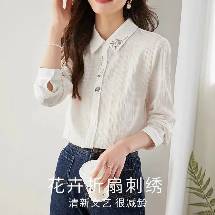 春秋款女装刺绣纯棉衬衫时尚减龄长袖洋气上衣