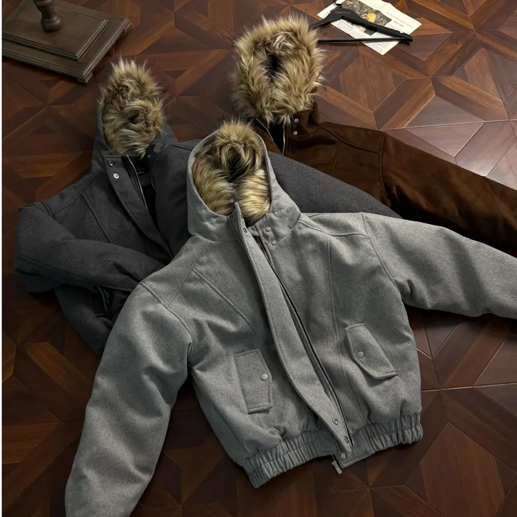 TuM/ 50羊毛呢 座山雕系列连帽 可拆卸狮毛领 加厚棉服外套