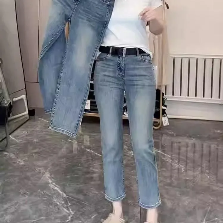 2025年秋季新款高腰弹力直筒牛仔裤女大码梨型身材显瘦八分烟管裤