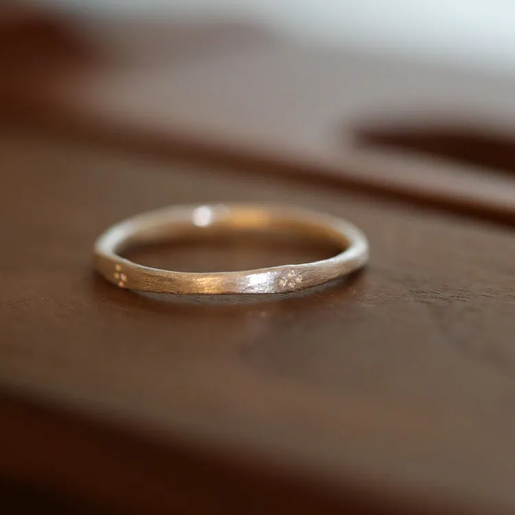 铜合金戒指 新中式古典錾花素圈戒指女时尚简约高级感叠戴食指戒