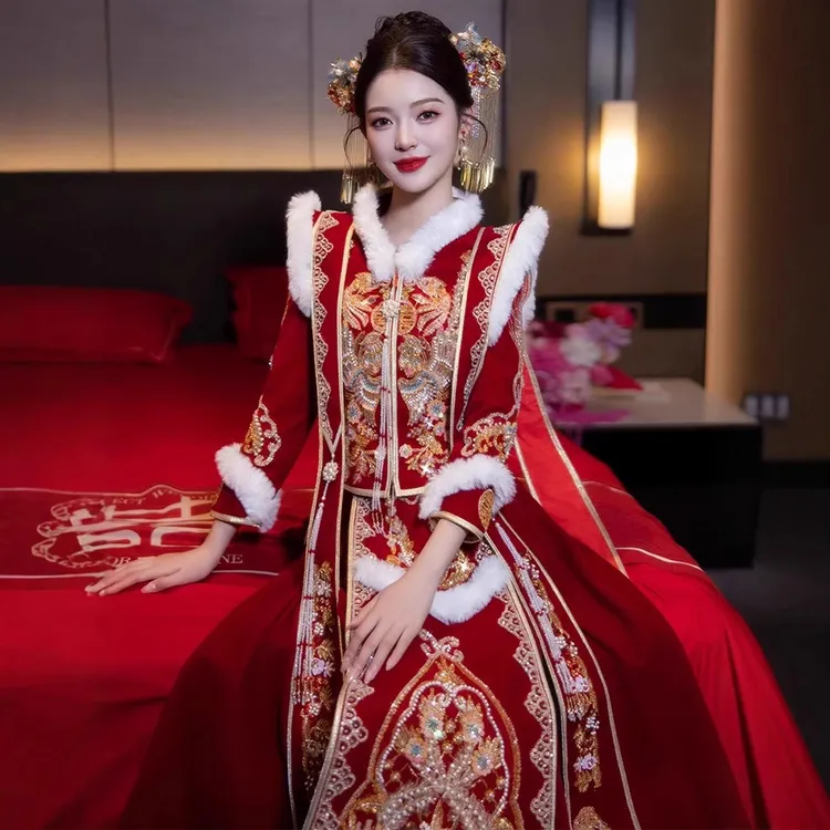 新款秋冬女嫁衣新中式婚服收腰显瘦丝绒出阁服新娘修身敬酒服