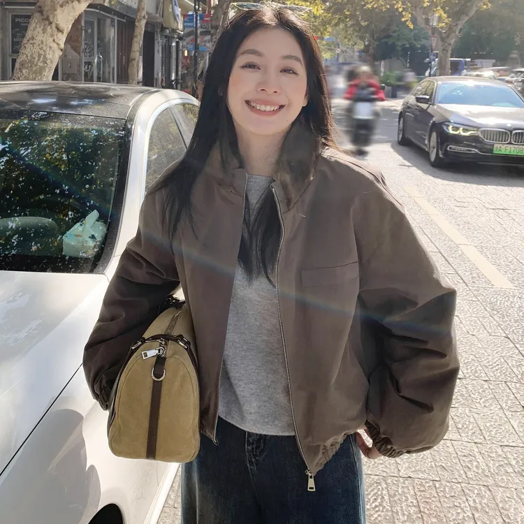 2025冬季新款时尚洋气休闲工装派克服羽绒服女款90白鹅绒服女短款