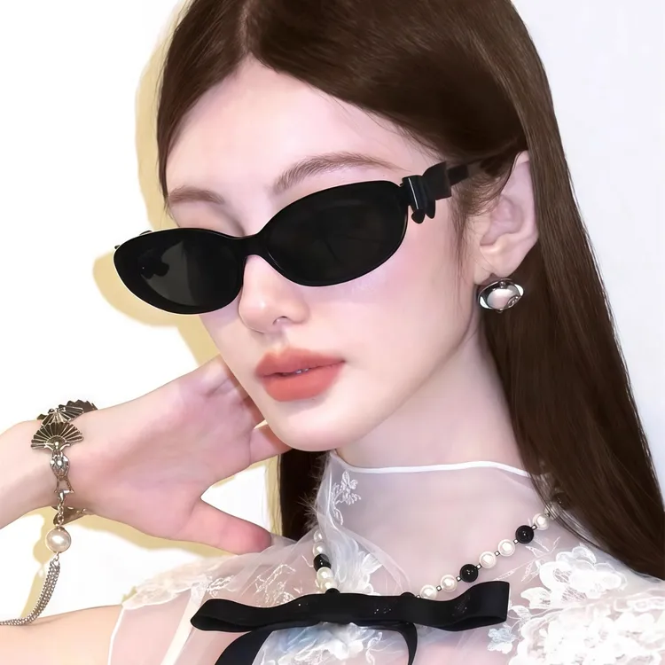 复古猫眼墨镜女款显脸小墨镜欧美风个性蝴蝶结遮阳防紫外线修饰脸
