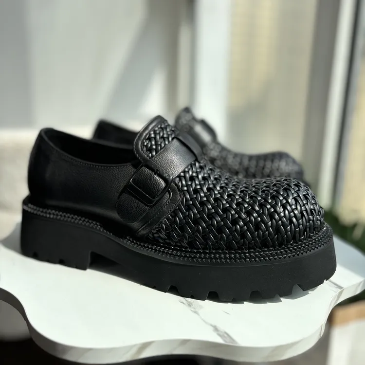 2025新款男鞋厚底增高老爹鞋男款百搭休闲编织皮男潮牌时尚驾车鞋