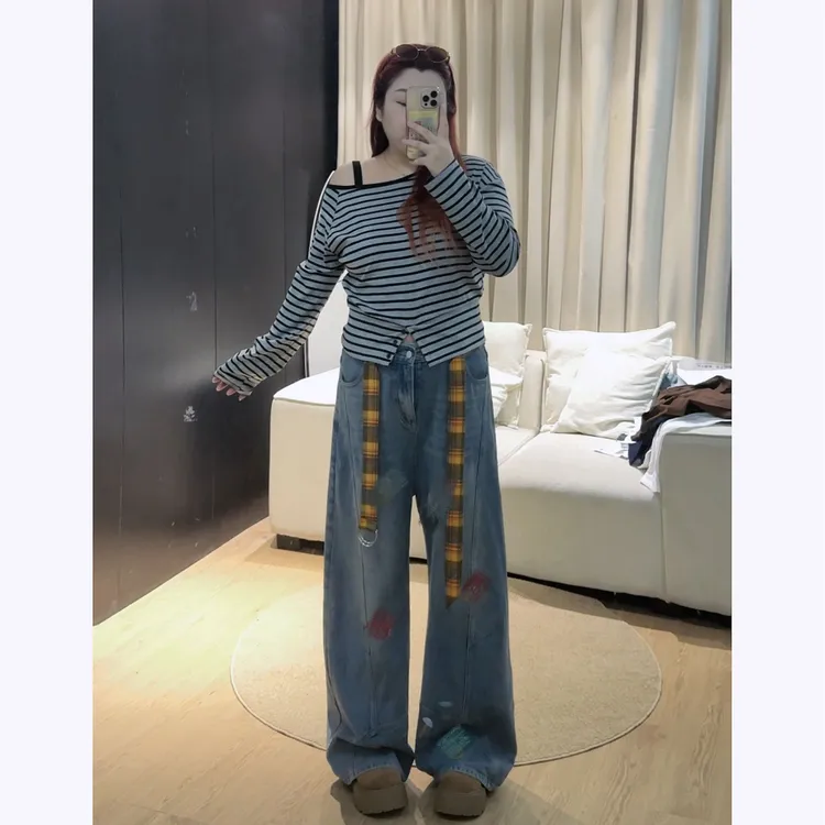 大码美式复古卡通毛巾刺绣牛仔裤女秋季设计感高腰宽松显瘦阔腿裤