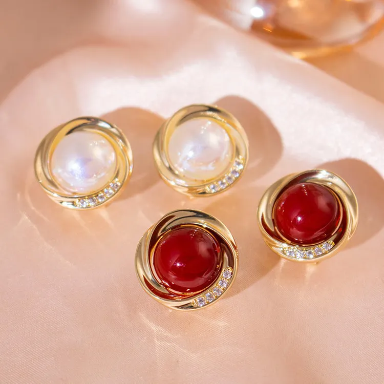 法式复古安可拉红珍珠耳扣轻奢优雅高级感耳钉微镶小众百搭耳饰