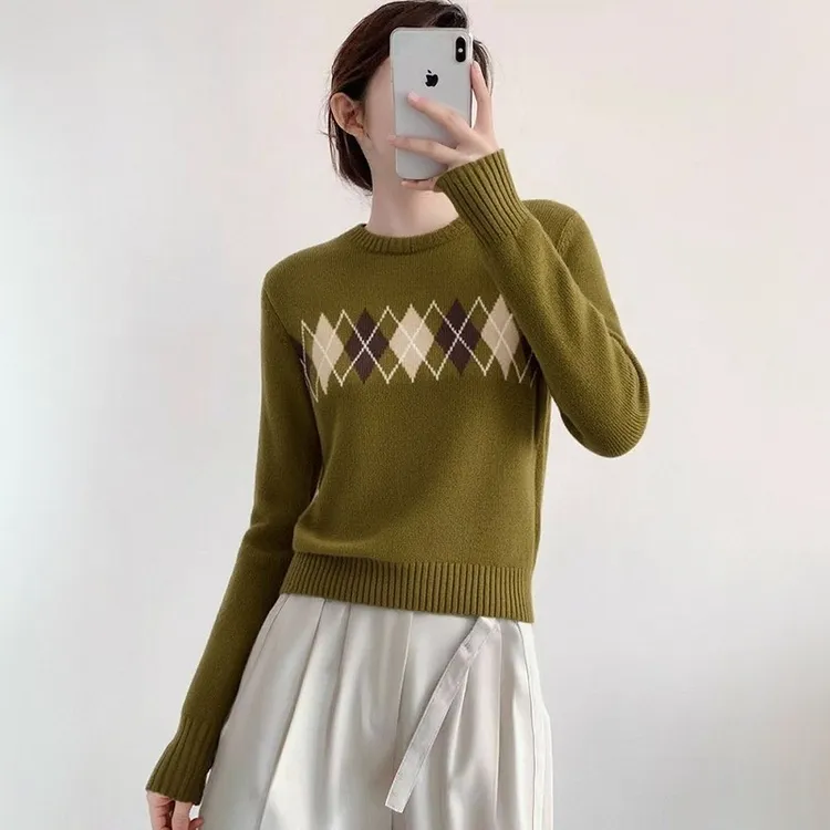韩系绿色菱格提花软糯针织衫女秋冬设计感毛衣打底衫内搭正肩上衣