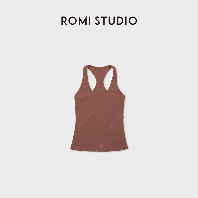 ROMI STUDIO“简约基础”竖向坑条肌理U领经典工字背心 RWDSS62412