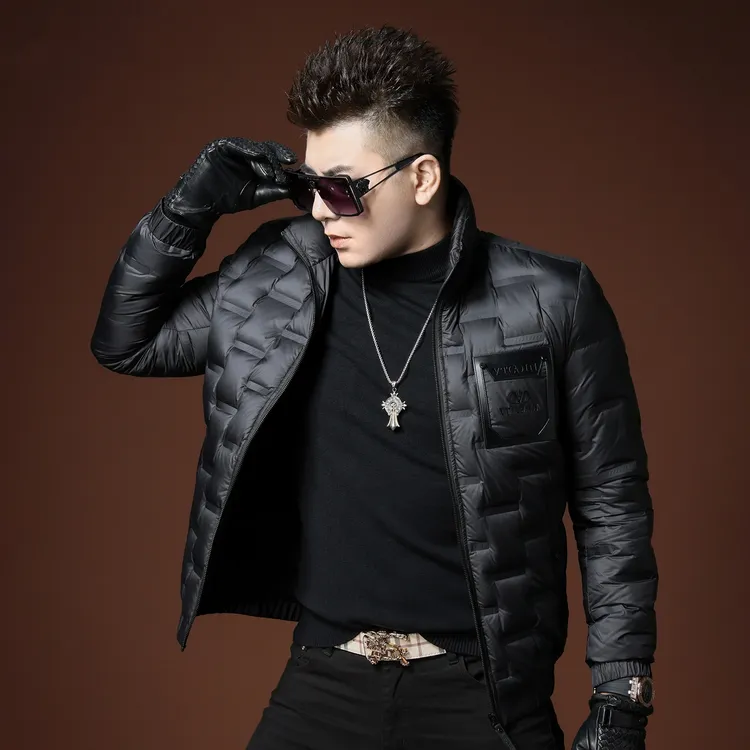2025新款冬季时尚立领羽绒服男士保暖防寒服潮牌90白鸭绒外套男装