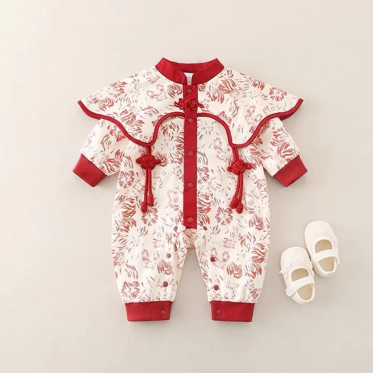 婴儿秋冬加绒连体衣服国风宝宝保暖过年喜庆红色周岁礼服外出哈衣