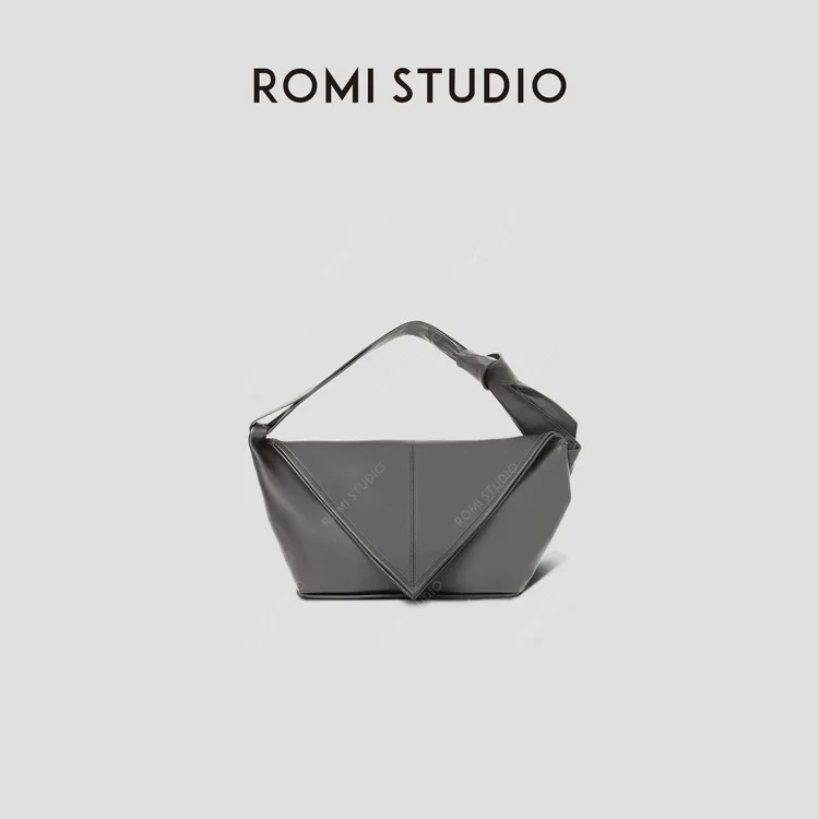 ROMI STUDIO“时尚单品”复古牛皮三角翻盖单肩斜跨包RWCLP32103