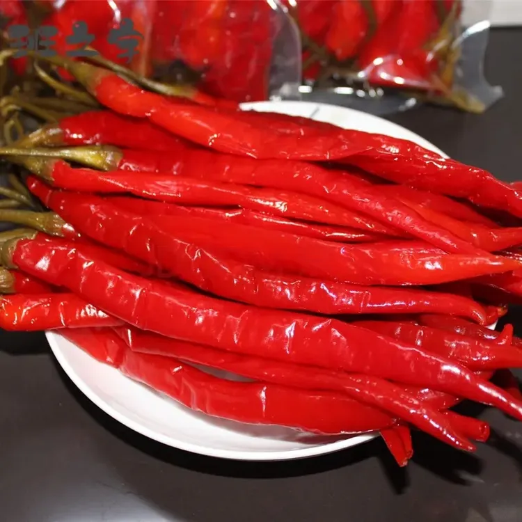 湖南风味老坛腌制酸辣椒泡红椒