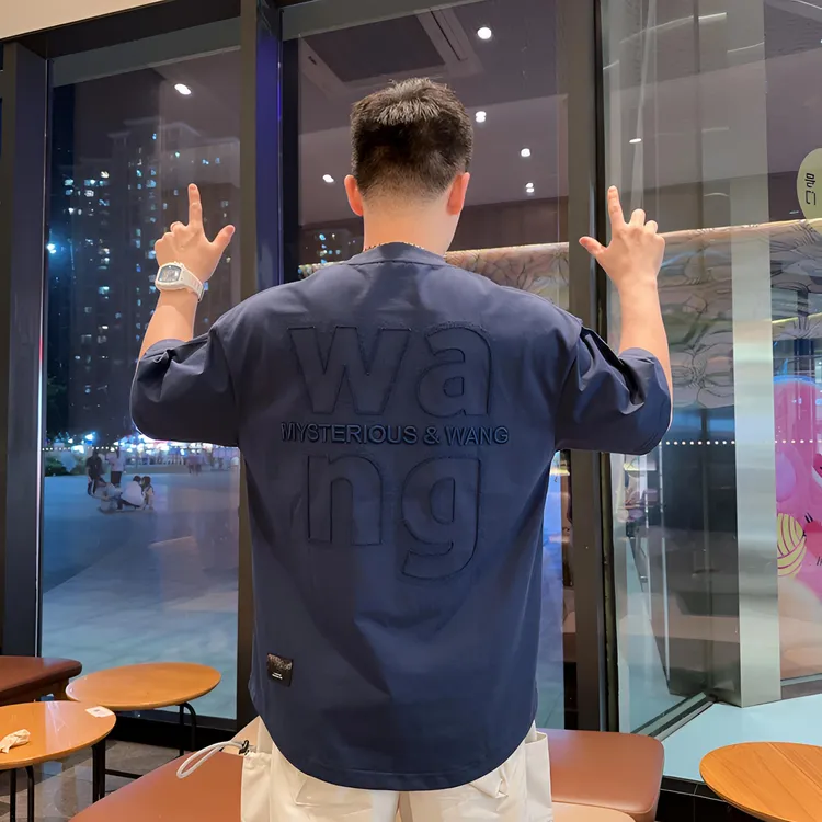 探戈服饰【Wang字母t恤】2025夏季短袖美式潮流百搭重工刺绣男士t恤