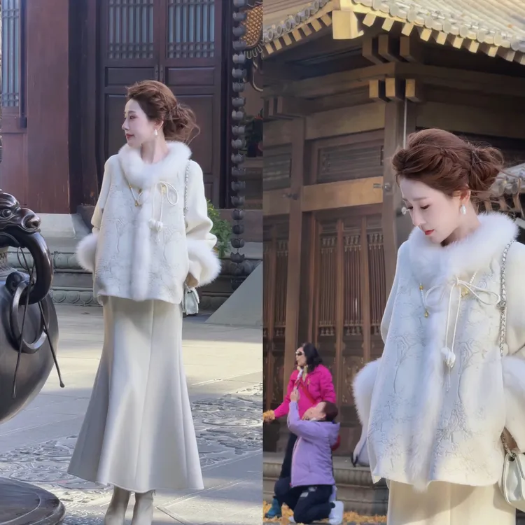 【婷婷】《心上人•心中式》刺绣狐狸毛羽绒外套鱼尾裙套装TT2SDTH2912