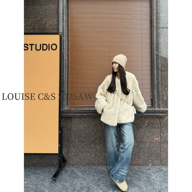 ALU“本命小湖羊”宽松慵懒氛围感圆领大卷袖仿小湖羊毛毛外套女冬