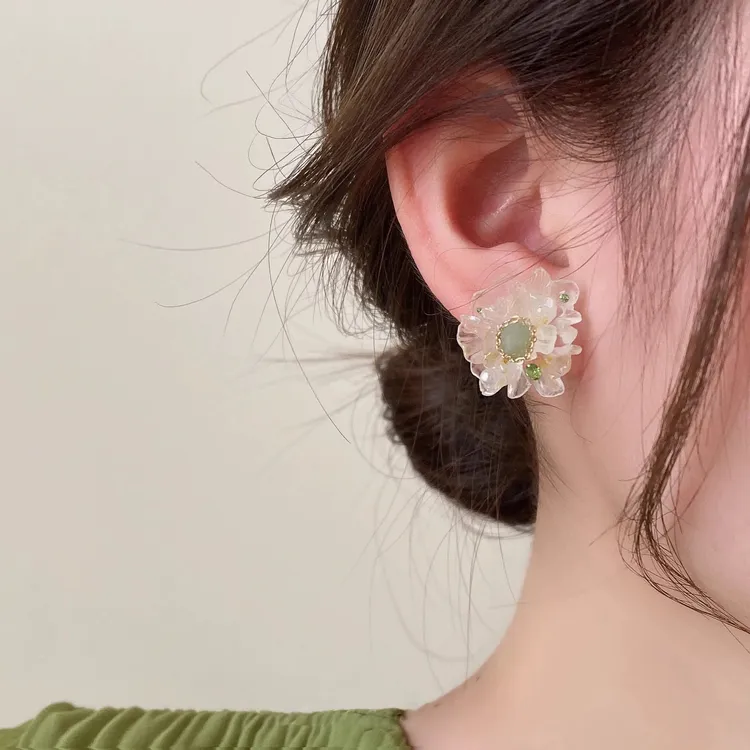 合金锆石耳饰 超仙锆石花朵耳钉2025新款珍珠耳环女高级夏季耳饰