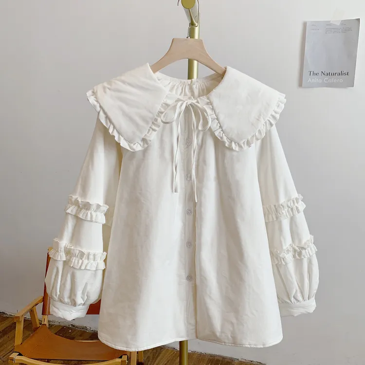 茉上白云Y3341夹棉灯芯绒木耳边全开扣系带娃娃领衬衫