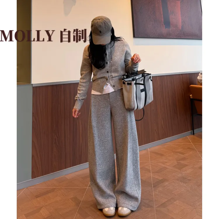 MOLLY自制【松弛高知】冬季新款高腰显瘦时尚休闲羊毛云朵裤9791