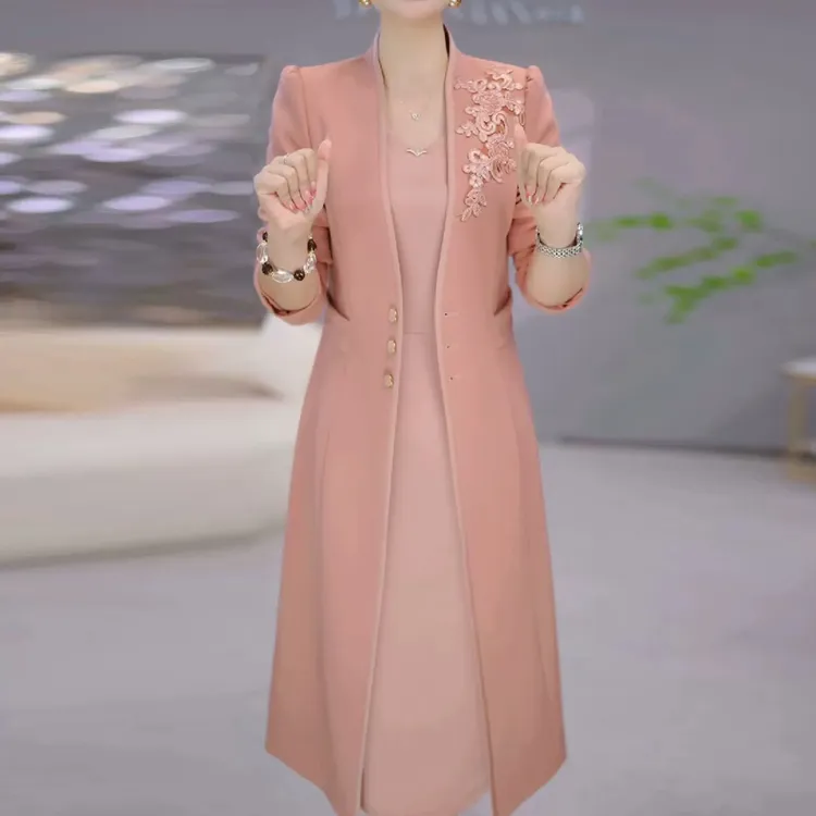 【风衣+连衣裙】 2025秋季轻奢气质女士时尚优雅大气长袖两件套裙