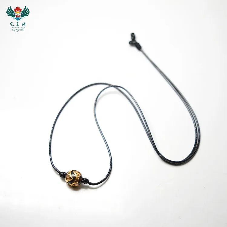 岚宫措｜18K虎牙天珠项链 G026