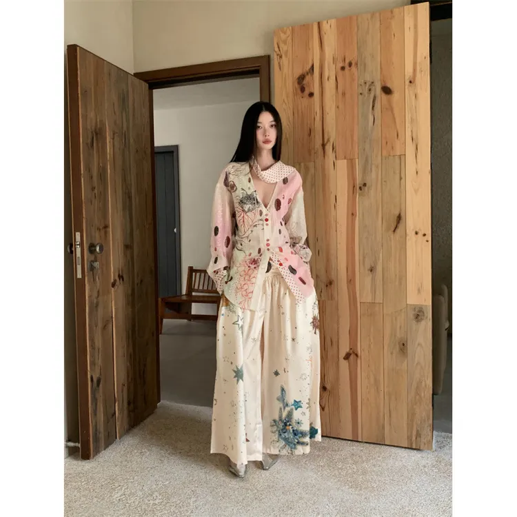 实拍现货法式复古手绘水彩猫咪印花衬衫女波点领巾系带收腰衬衣印