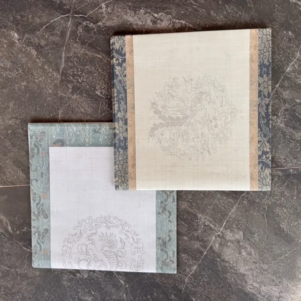 2包4言 2种图案蜡染生宣纸 1包10张