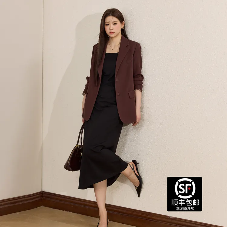 蓝语胖MM安可拉红色西装连衣裙秋冬显瘦套装琥珀流光风秋冬冬服装