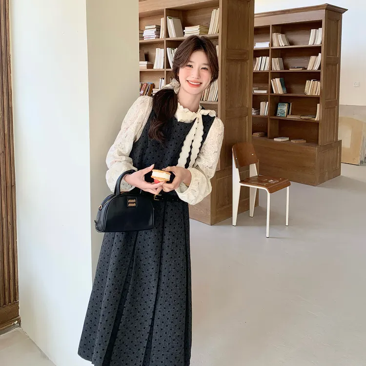 法式复古蕾丝衬衫波点连衣裙套装2025早秋穿搭气质减龄高级两件套