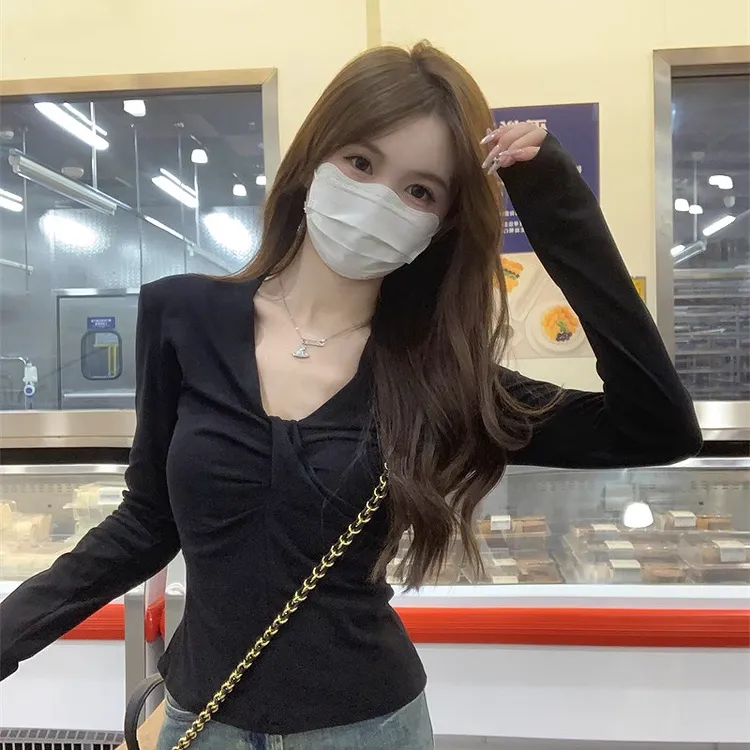 韩版复古长袖T恤女新款辣妹百搭修身显瘦褶皱内搭上衣打底衫