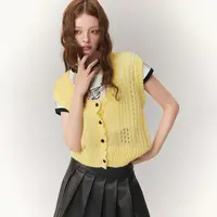 3003【金拐子专属】CHUUU领设计单排扣辣妹穿搭软糯针织马甲-F