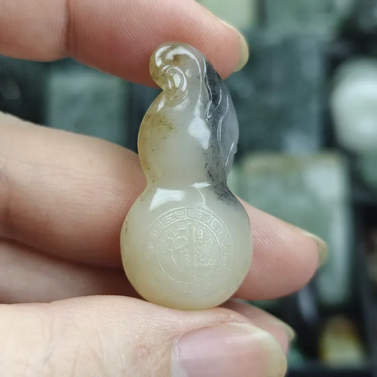 天然和田玉 三色葫芦 刻日进斗金 配绳