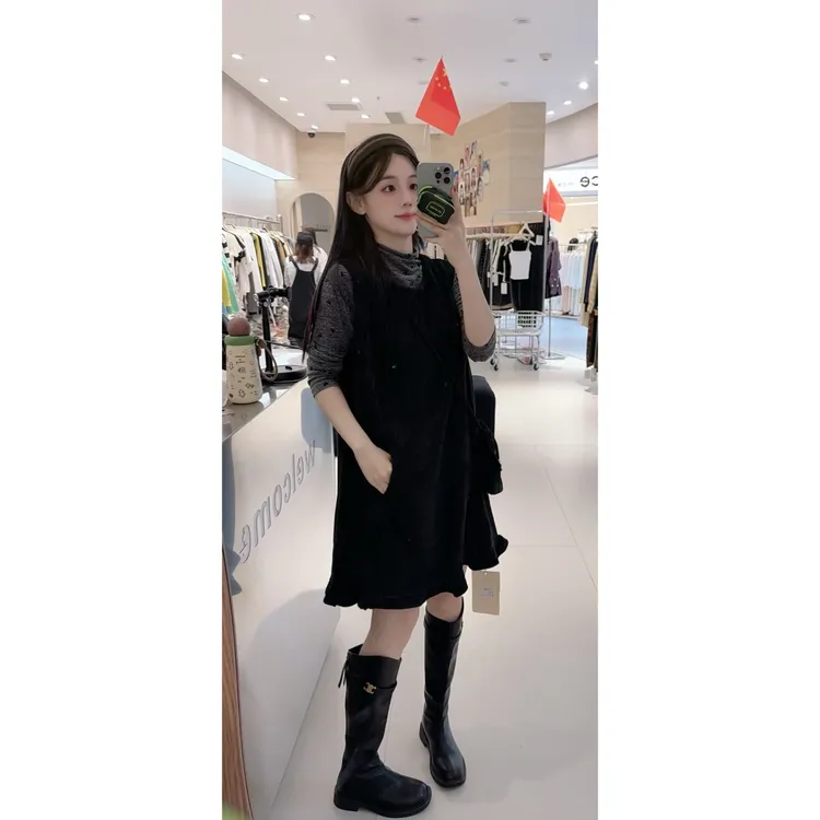 18411包包款马甲两件套裙