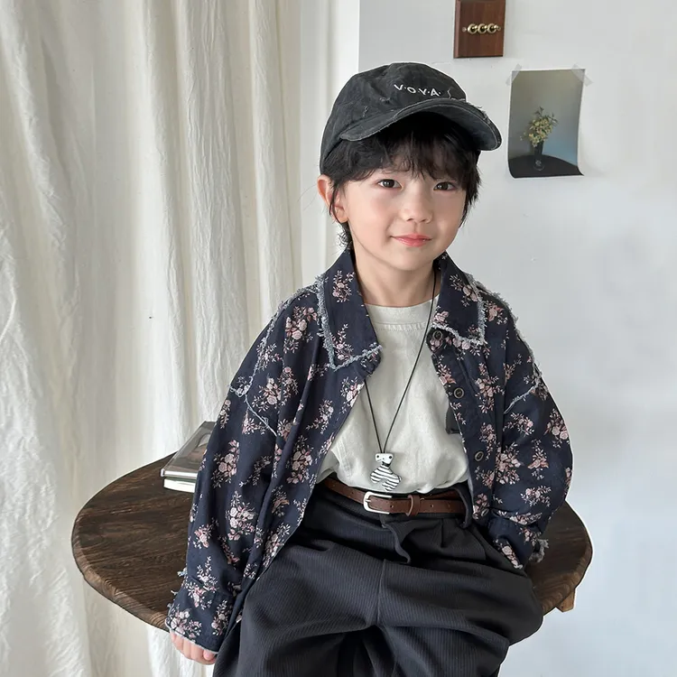 暮晨家新款秋装2025男童森系毛边长袖花衬衫男女宝宝宽松复古衬衣