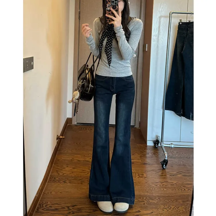 美式气质高级微喇牛仔裤女2025秋季新款深色修身显瘦阔腿喇叭裤子