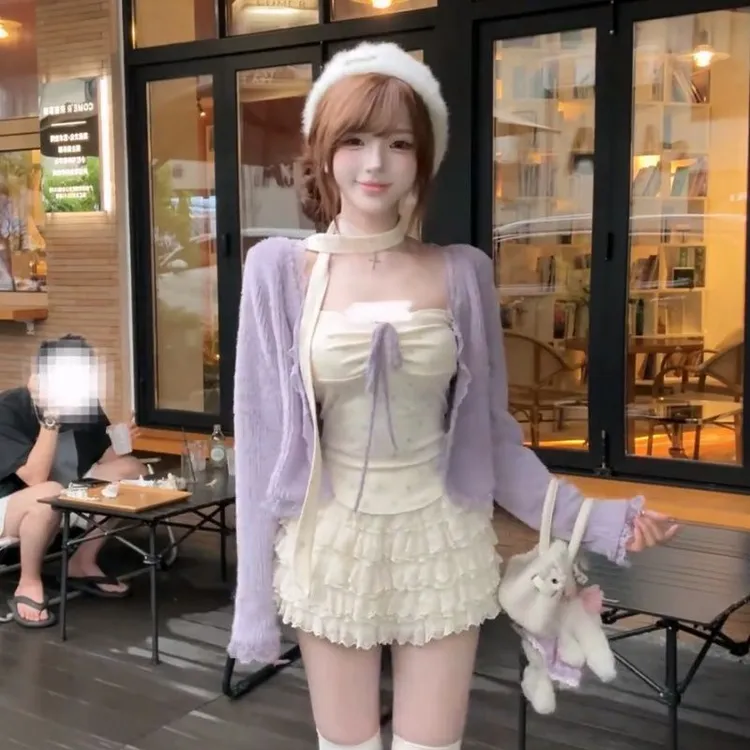 纯欲碎花吊带与短裙开衫组合三件套
